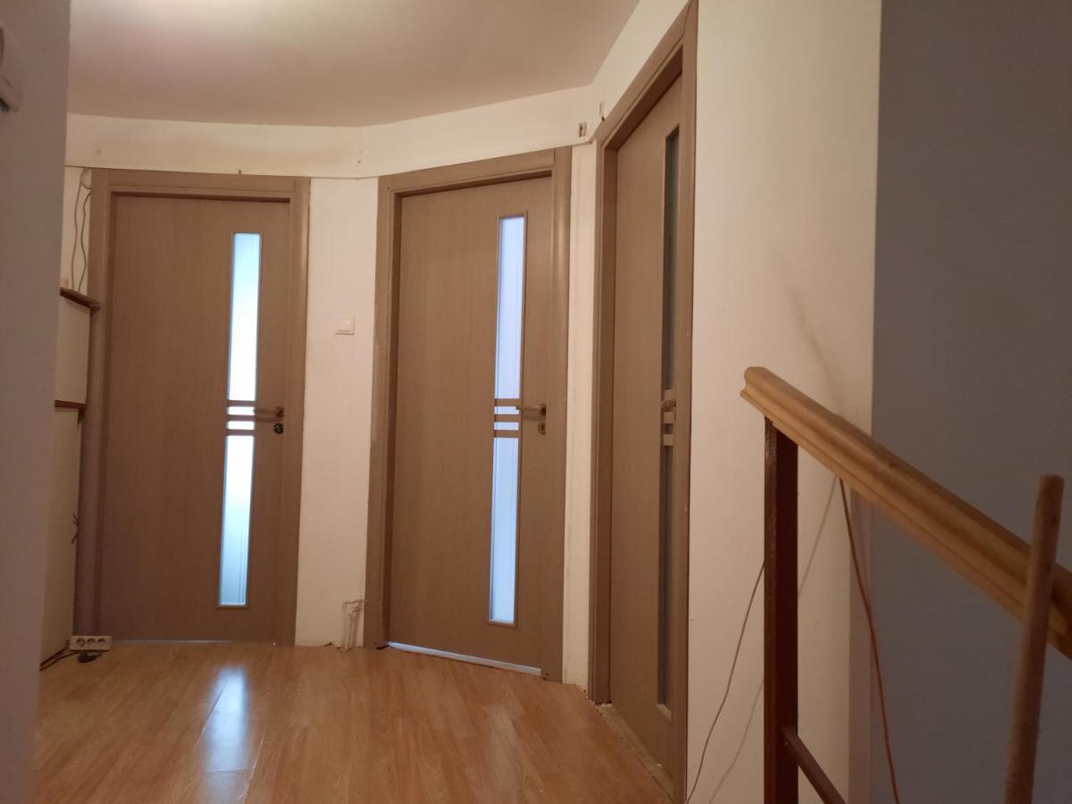 Casa Cu Curte Hotel Brasov Ngoại thất bức ảnh